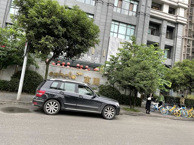 為什么抖音帶貨女的比男的賺錢？