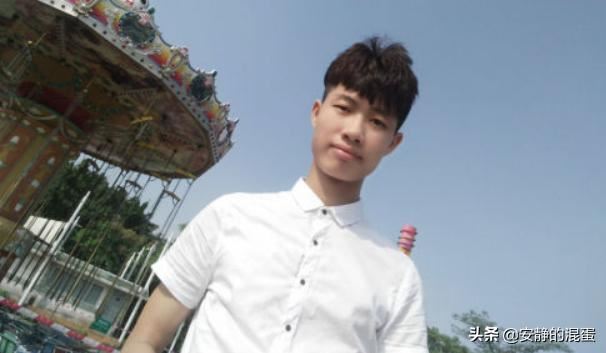 抖音老公老公抱抱是什么歌老公老公mua歌詞是什么？