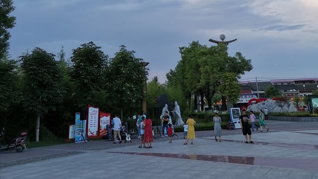 抖音上傳視頻為什么是橫版的？