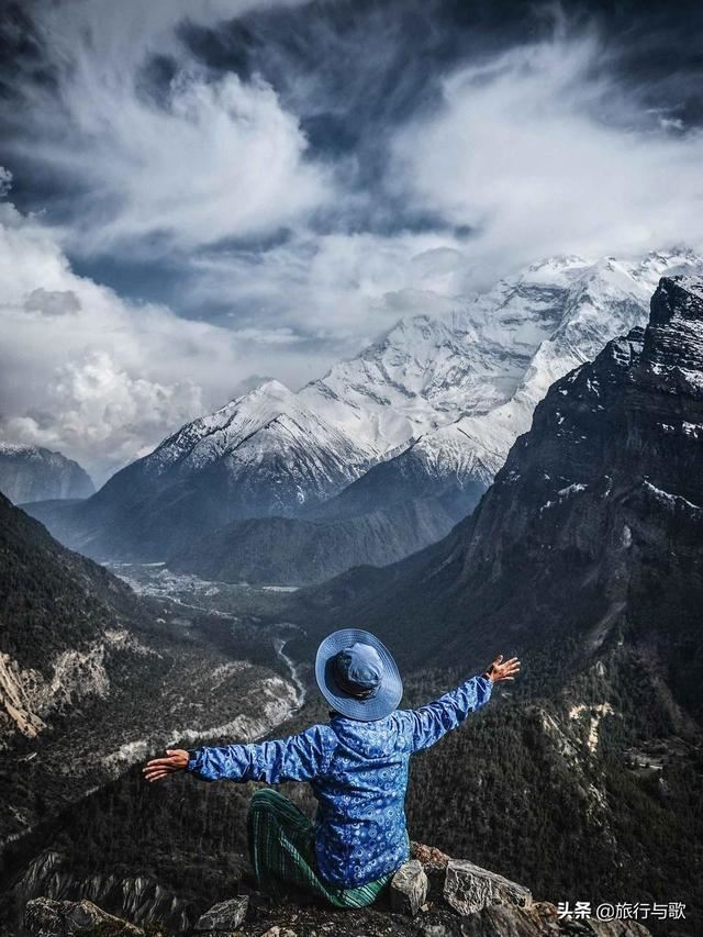 誰(shuí)推薦幾首適合做旅游視頻背景音樂(lè)的歌曲最好？
