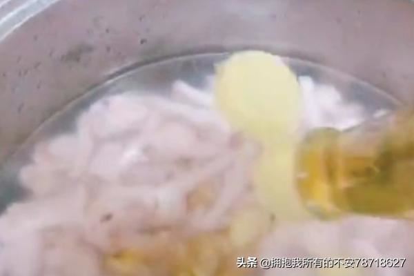 抖音上面的網紅雞爪怎么做？
